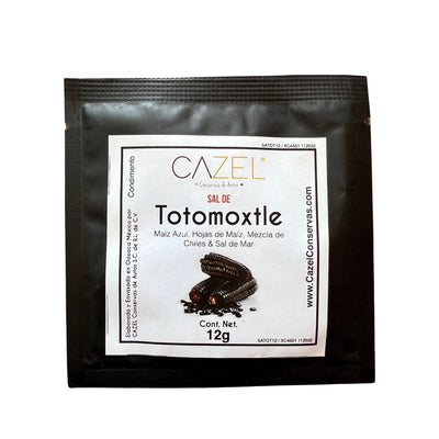 front view of Sal de Totomoxtle (Totomoxtle Salt) in black branded pouch