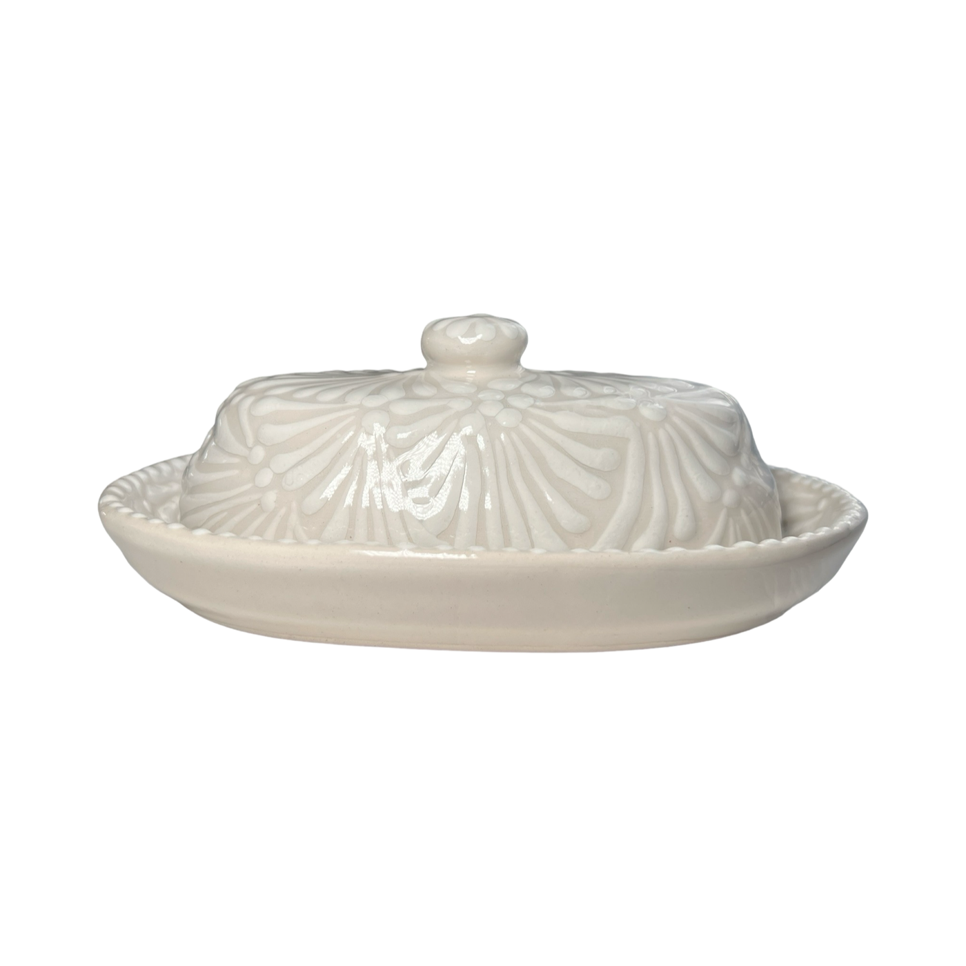 butter dish with lid in a cream and white Puebla design