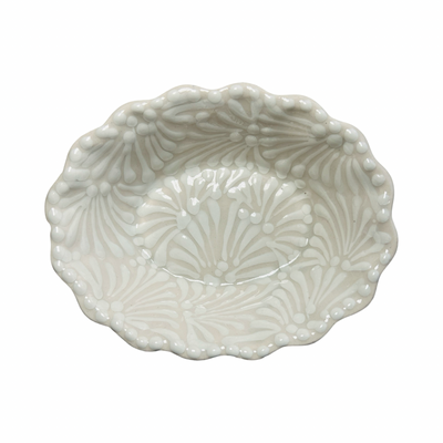 Puebla Talavera Scallop Rim Oval Bowl- White/Cream