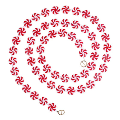 Red and white peppermint candy–themed garland.