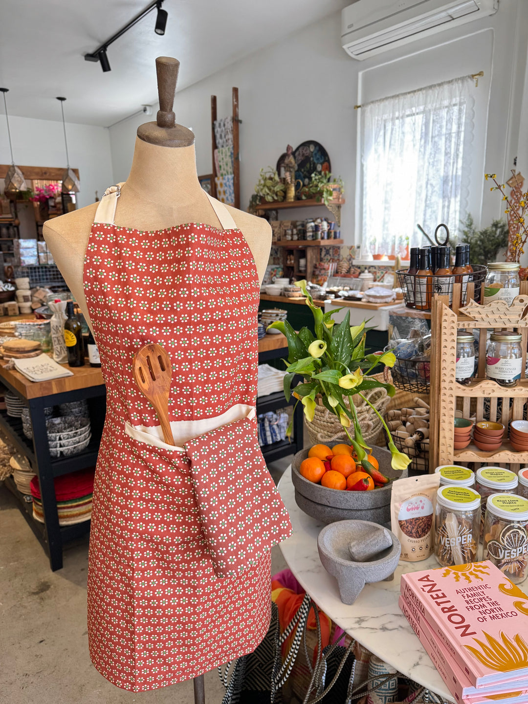 Terracotta_Floral_Apron_Tea_To