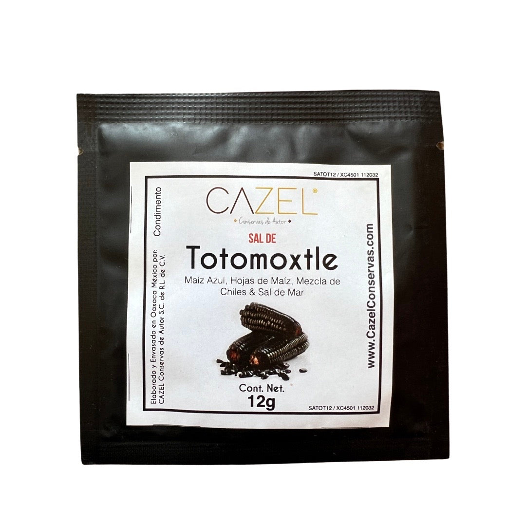 front view of Sal de Totomoxtle (Totomoxtle Salt) in black branded pouch