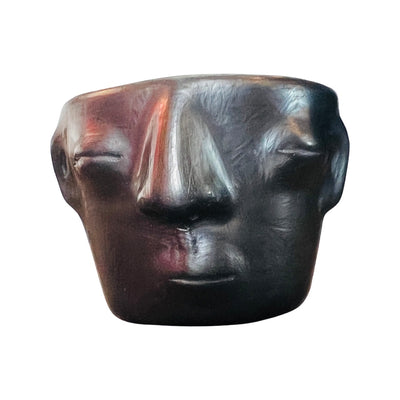 barro negro, black clay, small cup with a face.